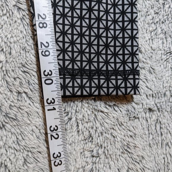 Lululemon Silver Black Wunder Under Tri Geometric Full Length Leggings Size 6 - Picture 6 of 7